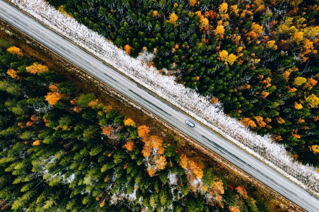 Inicio 14 - geosky aerial view of first snow autumn color forest and 6KXQTWE - geosky